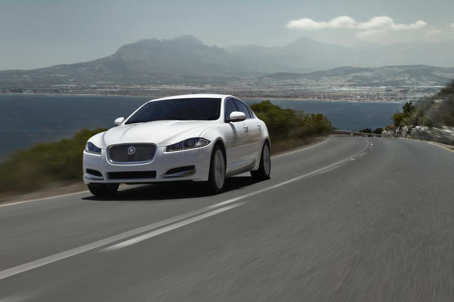  Jaguar XF 2011 года  (фото 22 из 79)